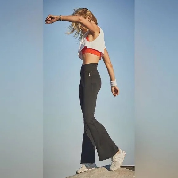 FP Movement by Free People Pants - Free People Movement Good Karma Flare Leggings xs/s